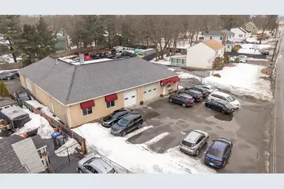 20 Woodland St, Methuen, MA 01844 - Photo 4