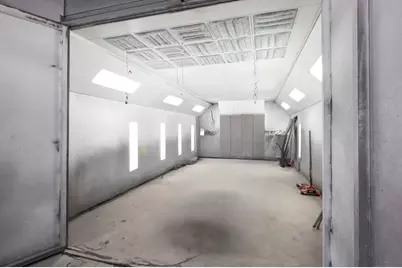 20 Woodland St, Methuen, MA 01844 - Photo 16