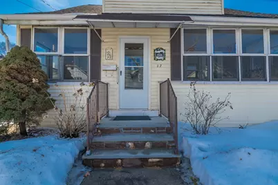 17 Stuyvesant St, Springfield, MA 01104 - Photo 2