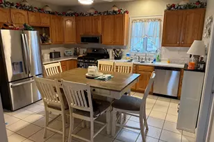 377 Earle St, New Bedford, MA 02746 - Photo 20