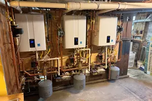 377 Earle St, New Bedford, MA 02746 - Photo 32