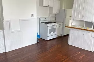 377 Earle St, New Bedford, MA 02746 - Photo 16