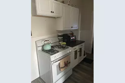 377 Earle Street, New Bedford, MA 02746 - Photo 10