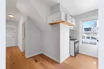 37 Howard St, Lynn, MA 01902 - Photo 12