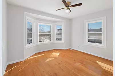 37 Howard St, Lynn, MA 01902 - Photo 32