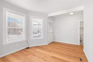 37 Howard St, Lynn, MA 01902 - Photo 8