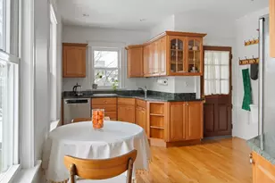 206 N Beacon St, Watertown, MA 02472 - Photo 8