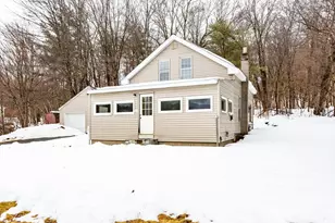 132 E Main St, West Brookfield, MA 01585 - Photo 24