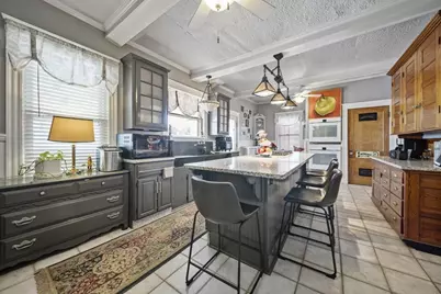 47 Salem St, Haverhill, MA 01835 - Photo 8