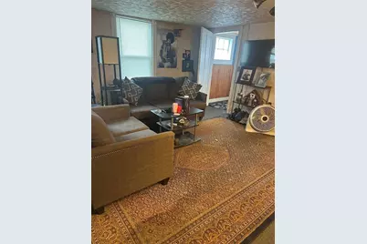 10 Malden St, Worcester, MA 01606 - Photo 14