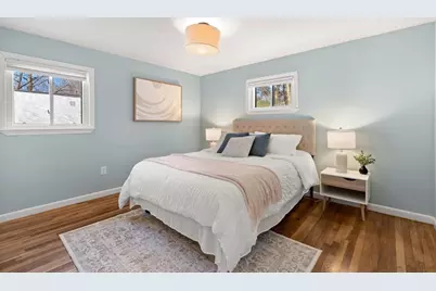 237 Davis St, Bedford, MA 01730 - Photo 20