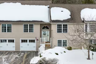 28 Linden Dr, Hampstead, NH 03826 - Photo 1