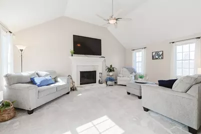 30 Chocolog Rd, Uxbridge, MA 01569 - Photo 14