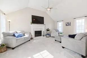 30 Chocolog Rd, Uxbridge, MA 01569 - Photo 14