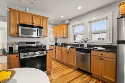 4 Magnolia St #4, Arlington, MA 02474 - Photo 8