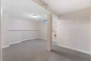 2101 Halcyon Dr, Worcester, MA 01606 - Photo 14