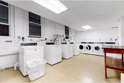 35 Queensberry St #22, Boston, MA 02215 - Photo 6