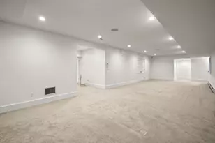 11 Winthrop Cir, Weston, MA 02493 - Photo 32