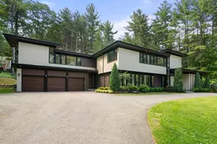 11 Winthrop Cir, Weston, MA 02493 - Photo 1