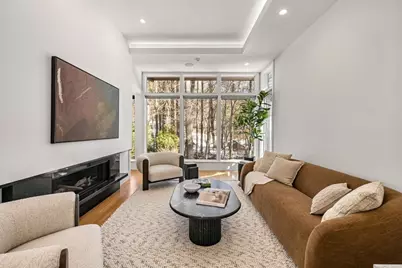 11 Winthrop Circle, Weston, MA 02493 - Photo 6