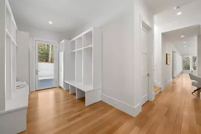11 Winthrop Circle, Weston, MA 02493 - Photo 14