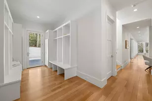 11 Winthrop Cir, Weston, MA 02493 - Photo 14