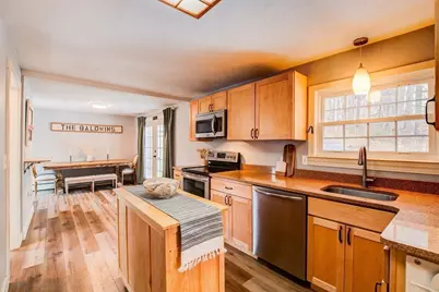 83 Richardson Dr, Fitchburg, MA 01420 - Photo 8