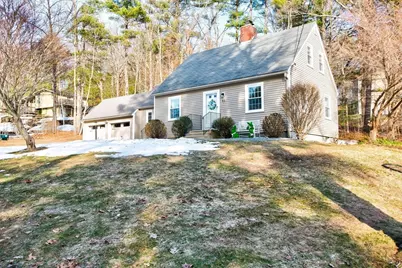 83 Richardson Dr, Fitchburg, MA 01420 - Photo 2