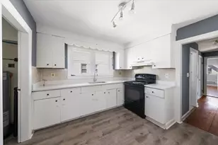 528 Ferry St, Everett, MA 02149 - Photo 4