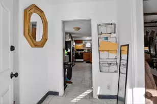 31 Sassafras St, Providence, RI 02907 - Photo 18