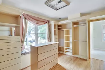 829 Chestnut St, Newton, MA 02468 - Photo 18