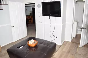 18 Harrison Ave, Holyoke, MA 01040 - Photo 32