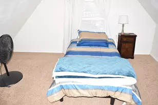 18 Harrison Ave, Holyoke, MA 01040 - Photo 12