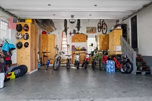 485 Whetstone Hill Rd, Somerset, MA 02726 - Photo 4