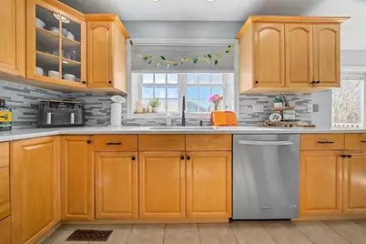 485 Whetstone Hill Road, Somerset, MA 02726 - Photo 14