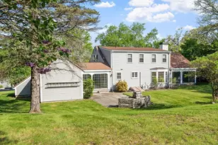 454 Wilson St, Clinton, MA 01510 - Photo 8