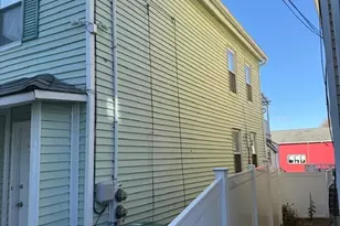 8-10 Cady St, Lowell, MA 01852 - Photo 4