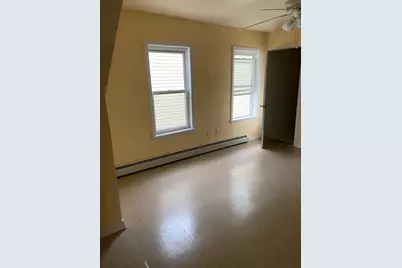 8-10 Cady St, Lowell, MA 01852 - Photo 12