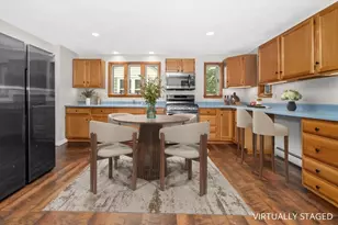 36 Upham St, Salem, MA 01970 - Photo 6