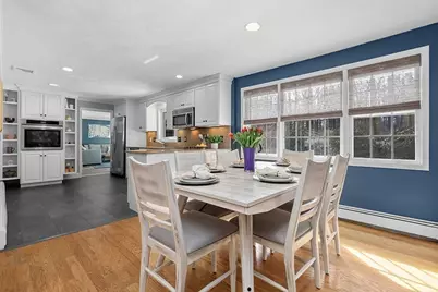 16 Bayberry Ln, Framingham, MA 01701 - Photo 10