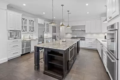 75 Goddard Avenue, Brookline, MA 02445 - Photo 6