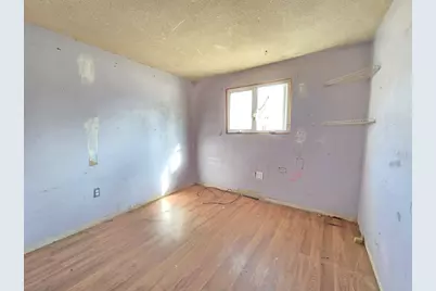 19 Greenwood Ave, Shrewsbury, MA 01545 - Photo 12