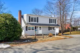 10 Lodge Rd, Nahant, MA 01908 - Photo 2