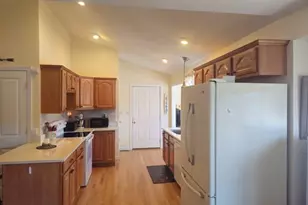 23 Bell Dr, East Bridgewater, MA 02333 - Photo 2