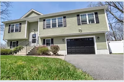 35 J Davis, Charlton, MA 01507 - Photo 2