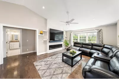 35 J Davis, Charlton, MA 01507 - Photo 4