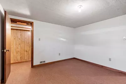 45 Maplewood Dr, Townsend, MA 01469 - Photo 32