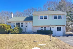 34 Foster Dr, Framingham, MA 01701 - Photo 1