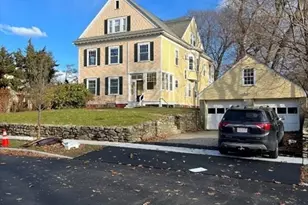 73 Moore Ave, Worcester, MA 01602 - Photo 1