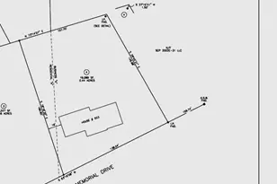 523 James St, Chicopee, MA 01020 - Photo 4